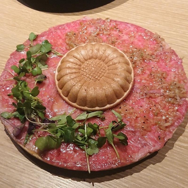 3周年スペシャルサーロインユッケ
ハーフ＆ハーフ(横浜焼肉Kintan)