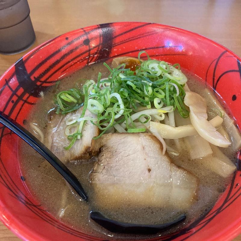 とんこつ醤油ラーメン(博多ラーメン げんこつ 豊中南店)