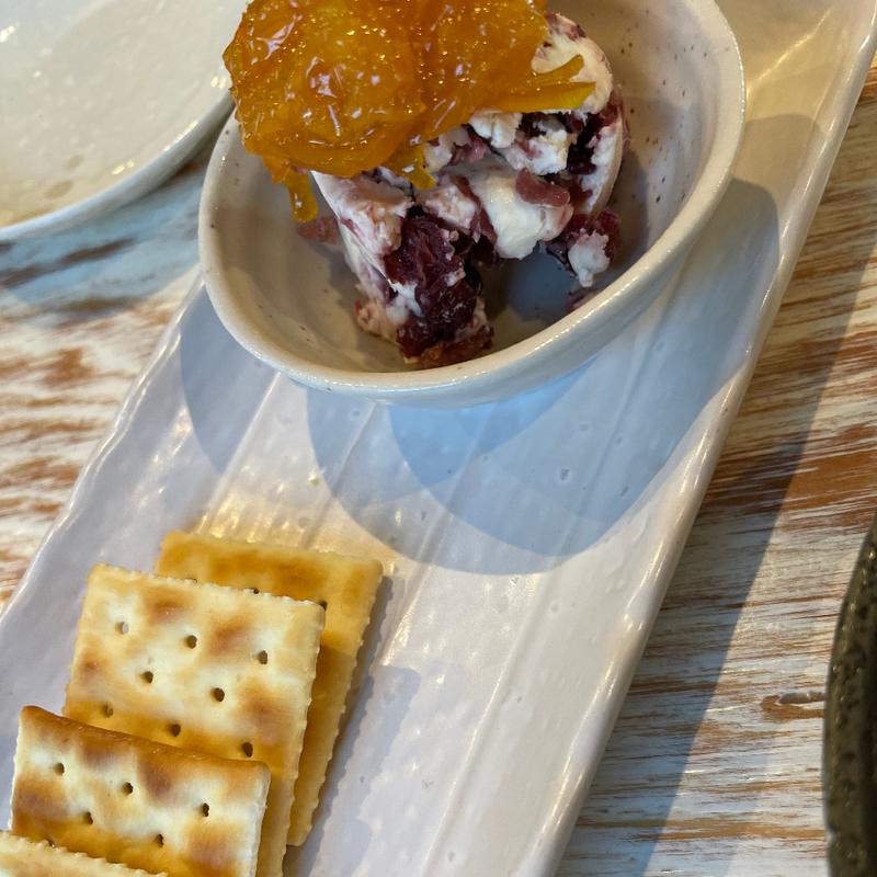 チーズクラッカー(大井町 日本酒バル 萬亮)