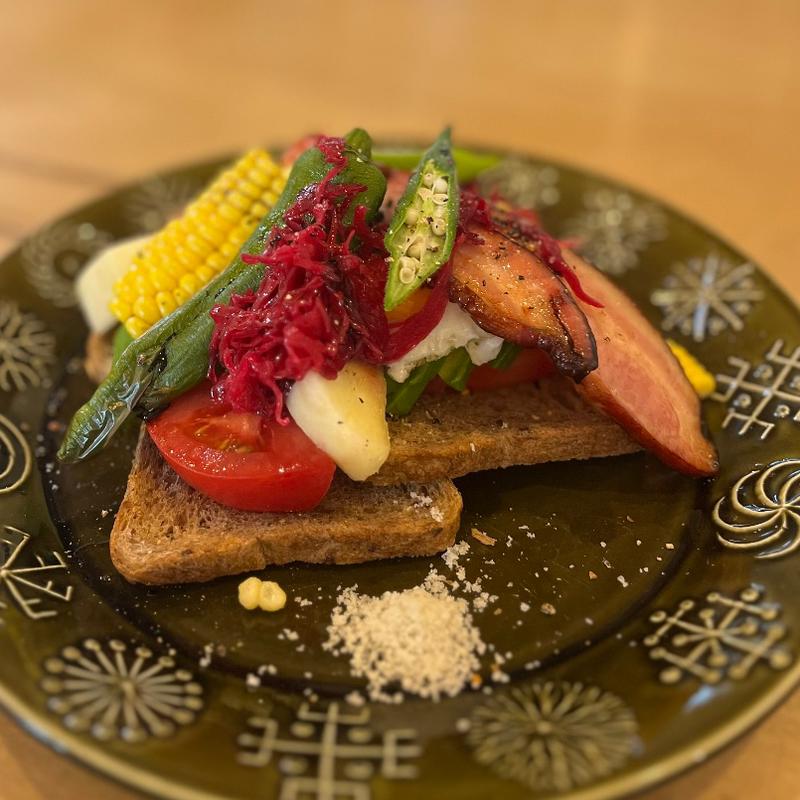 スモーブロー（ベーコン）(カフェドミーミ（Café de mimi）)