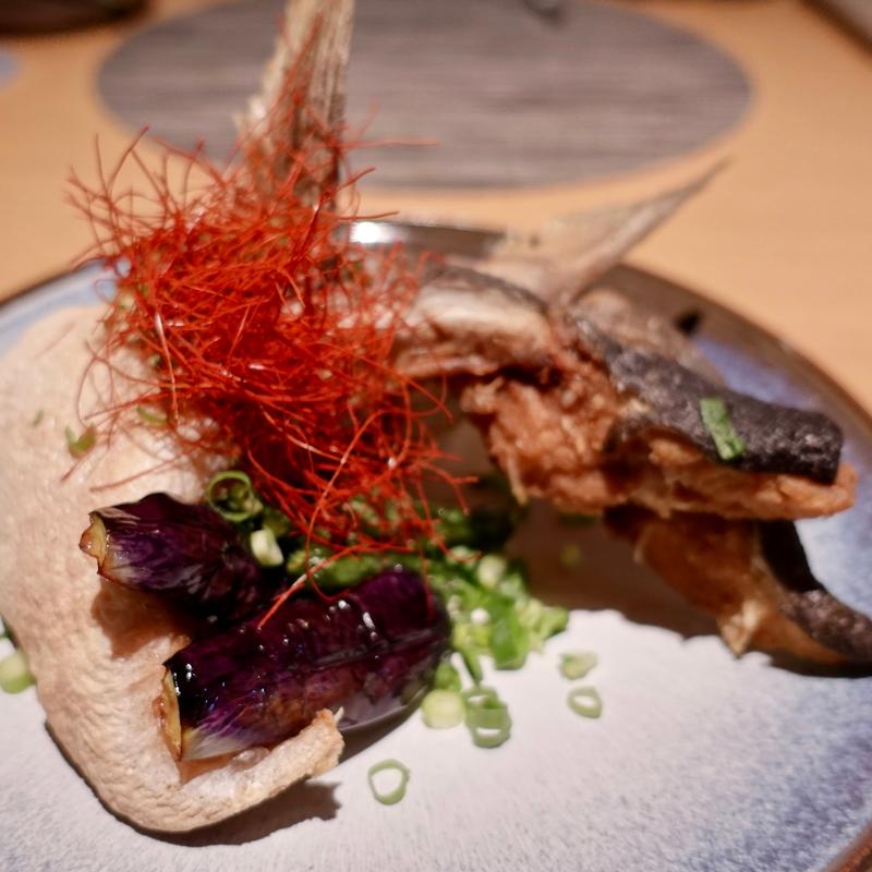 鰤カマの唐揚げ(喫水線)