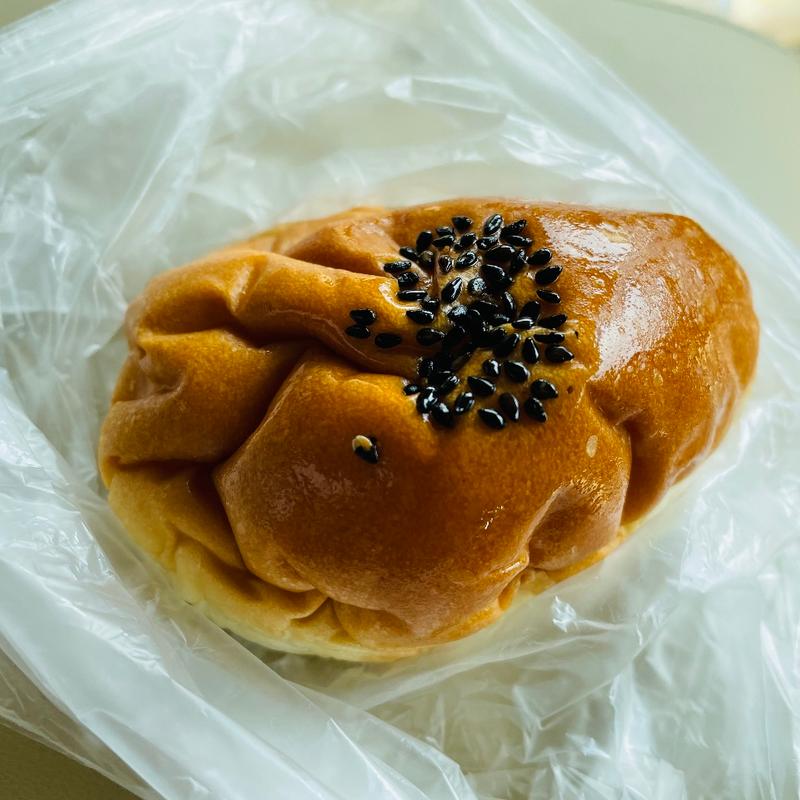 つぶあんぱん(エミュウ)