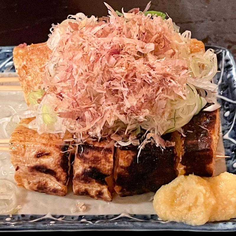 栃尾の油揚げ串(やきとり処い志井 調布東口店)