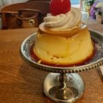 自家製ふわとろプリン(MAMEBACO COFFEE TOKYO RI・CHI・A)