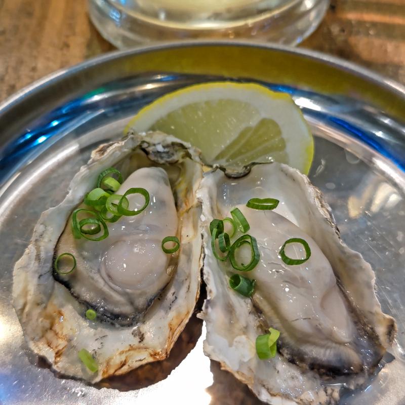 焼き牡蠣(SEAFOOD ナイス貝)