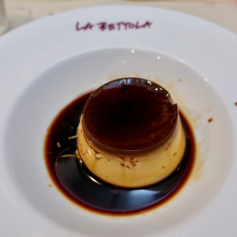 カスタードプリン(ラ・ベットラ・ダ・オチアイ)