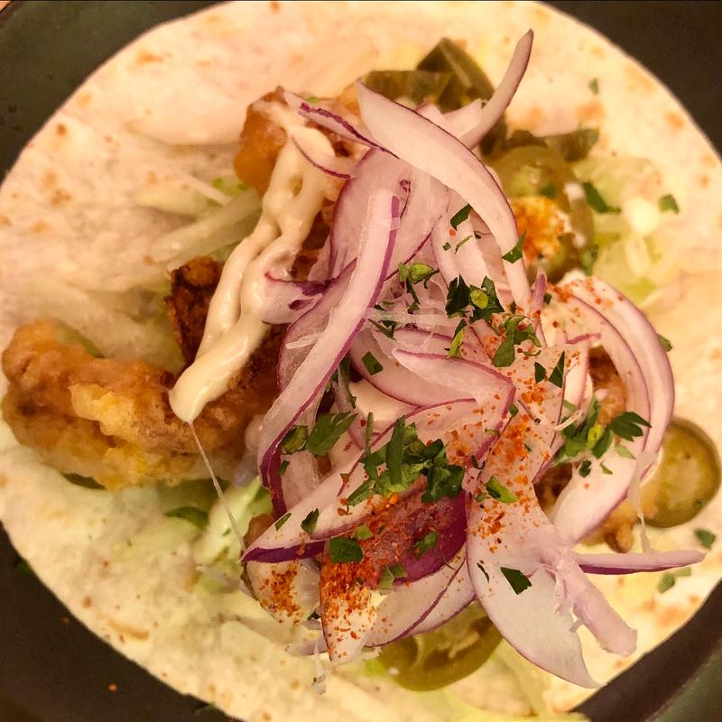 味噌漬けフィッシュタコス(KABUKI BURGER ＆TACOS)