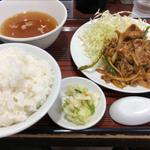 豚肉の黒コショウ炒め定食(中華食堂 da ru ma)