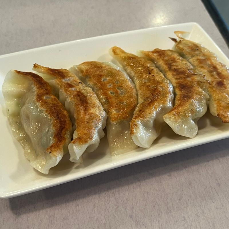 ぎょーざ(中華ハウス やまと)