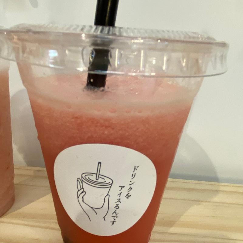 そのまんまスイカ(ドリンクをアイスるんです【ミックスジュース パフェ専門店】)