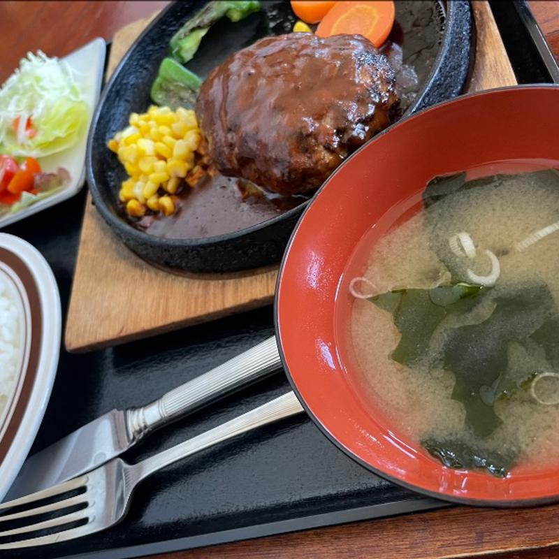 デミグラスソースハンバーグセット(ゆーとぴあ )