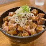 チャーシュー丼(つけ麺 いちびり)