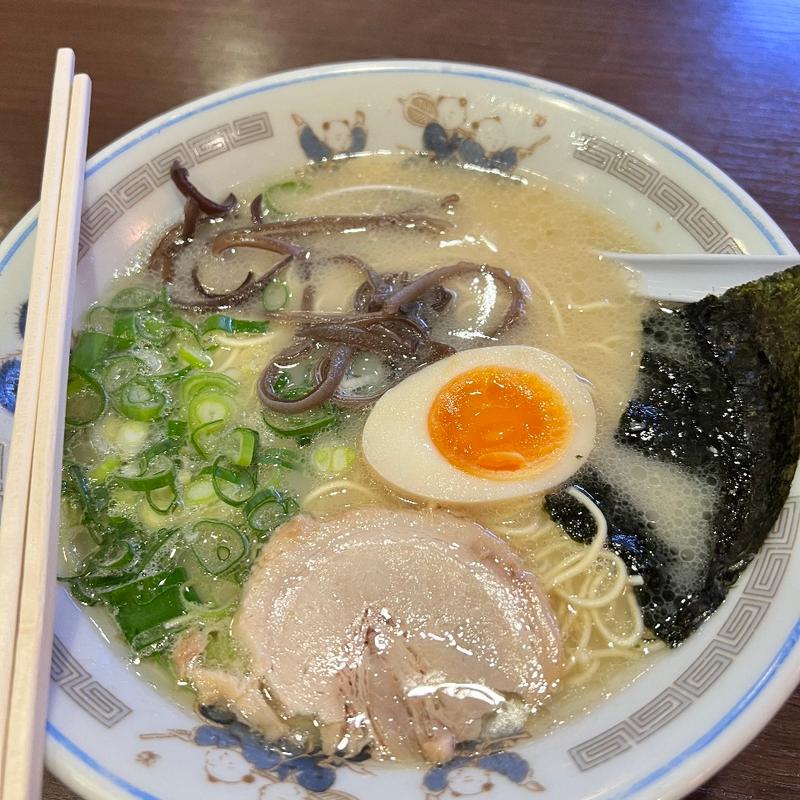 (味一番！九州ラーメン　博多っ子 新宿店 )