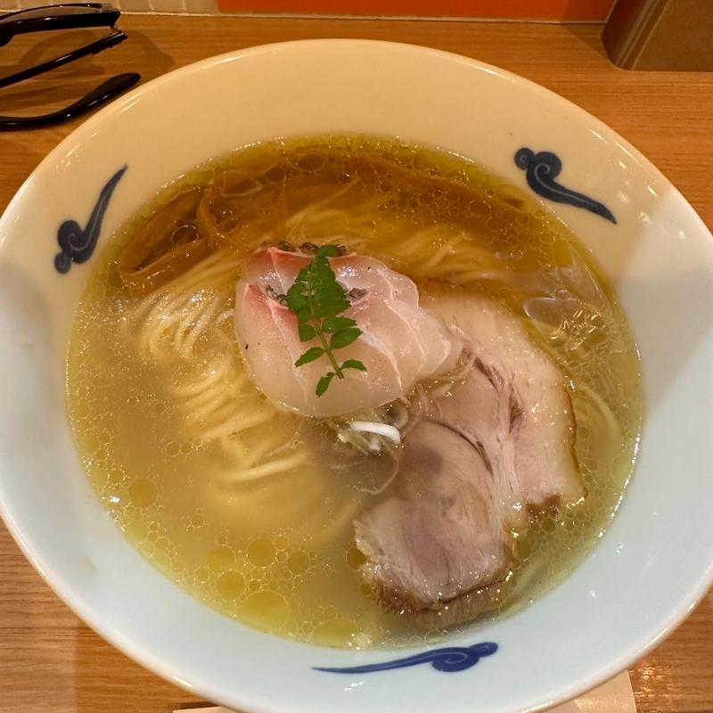 鯛塩らーめん(ガモウスマイル)