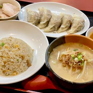 餃子定食(中華菜館 一番)