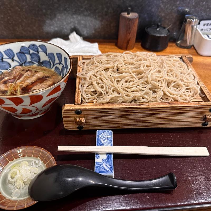 イベリコ豚の肉汁せいろ蕎麦(信州安曇野手打ち蕎麦 たか瀬)