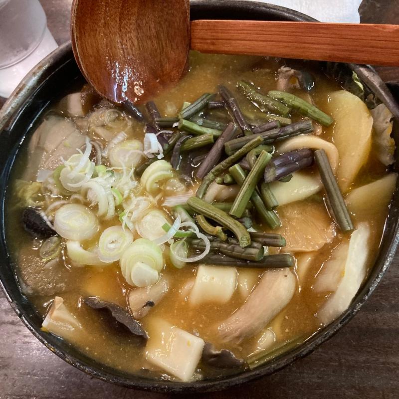 茸ほうとう(小作 甲府駅前店 （こさく）)