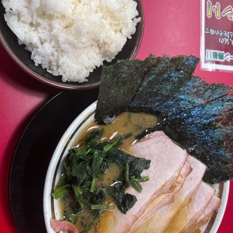 チャーシューメン（3枚）(家系ラーメン 王道家直伝 との丸家 船橋店)