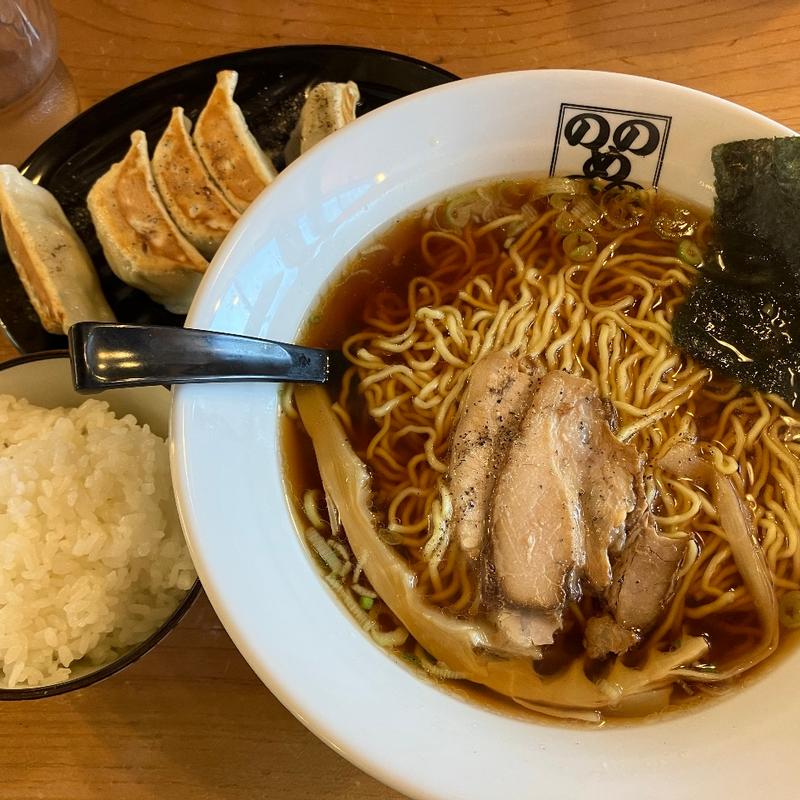 醤油ラーメン大盛り+餃子セット(ラーメンのしめ )