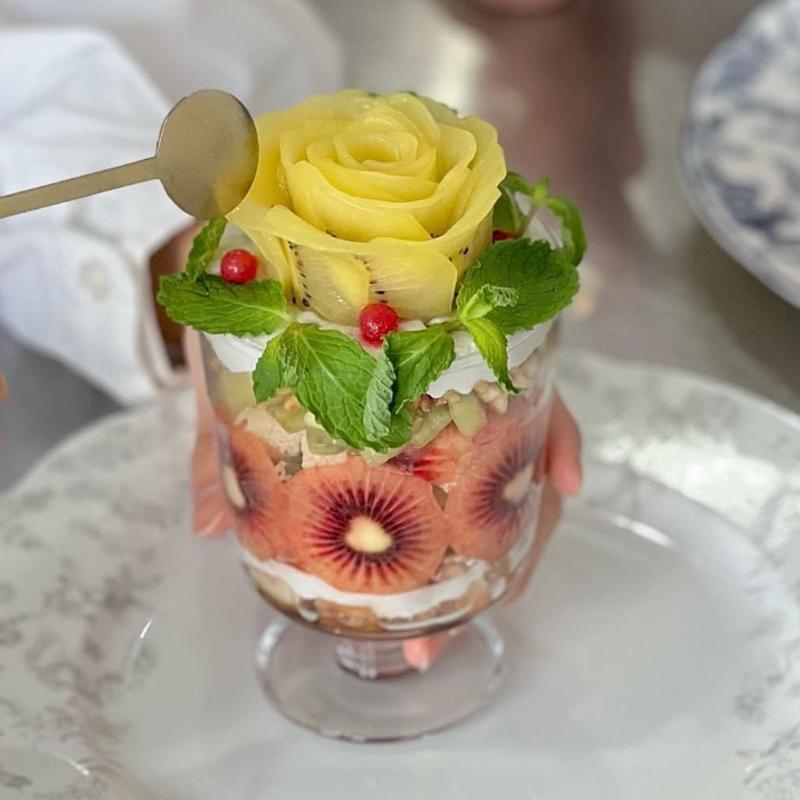 Teaティラミスパフェ(CAFE attmos. 【カフェアットモス】)