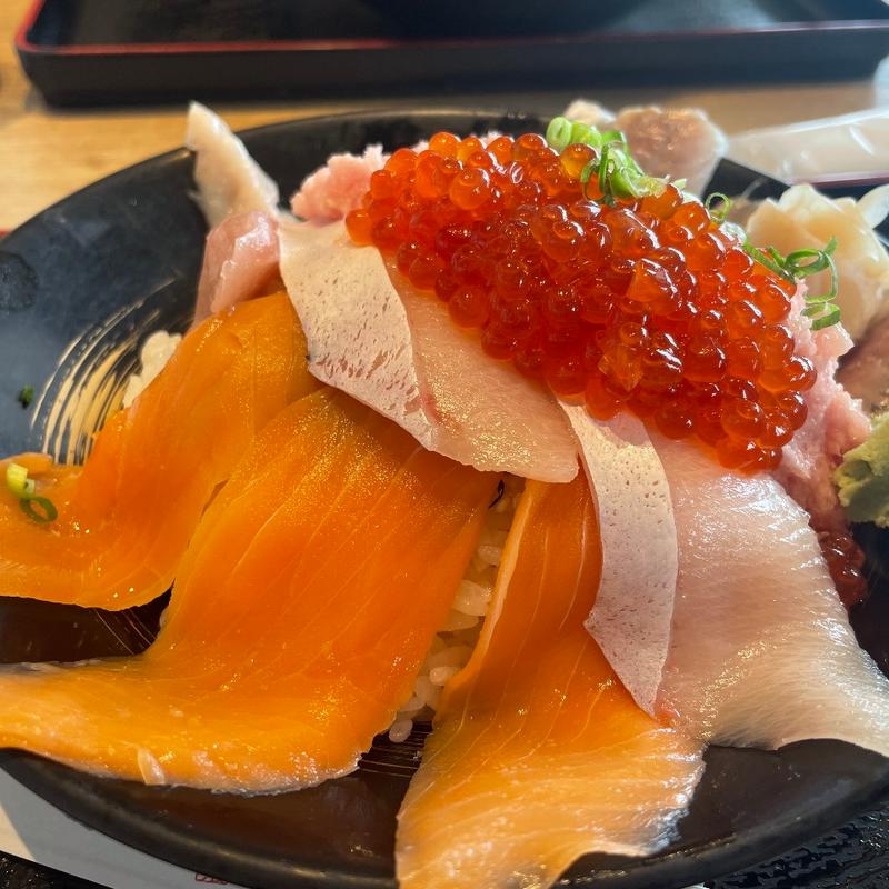 (伊豆太郎 伊東マリンタウン店 （いずたろう）)