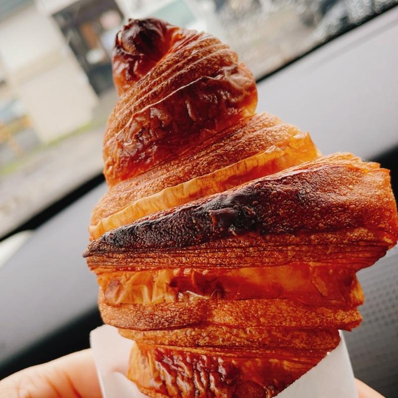 クロワッサン(BACKEREI YOICHI ベッカライ余市)