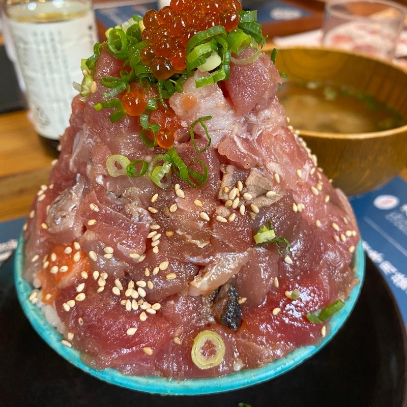 (熱海渚町・おさかな丼屋・ビストロ)