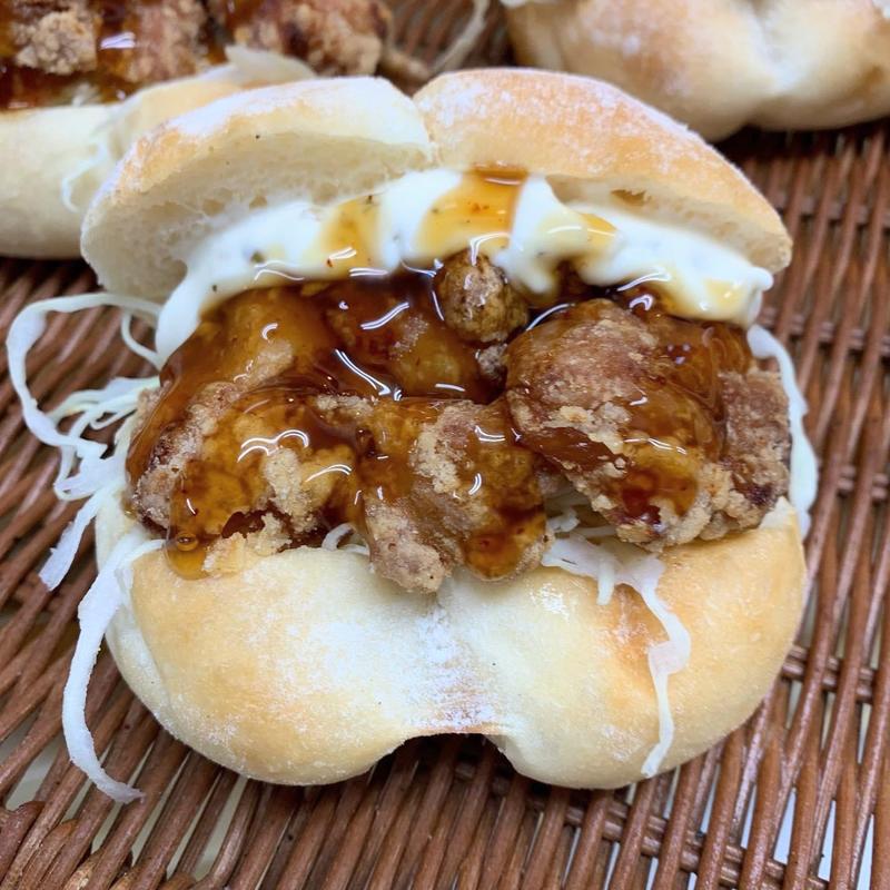 チキンバーガー(ブーランジェリーマシェリ)