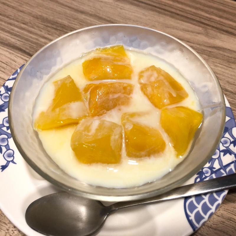 マンゴー豆花(バーミヤン 足立保塚店)