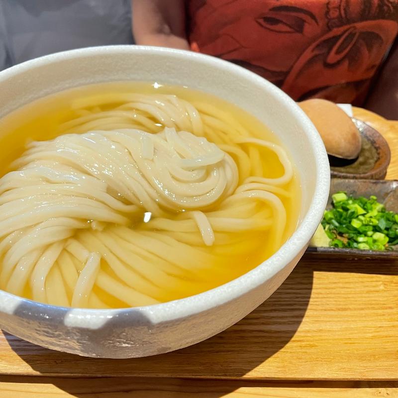 ひやかけ　大盛(扇町うどん屋あすろう)