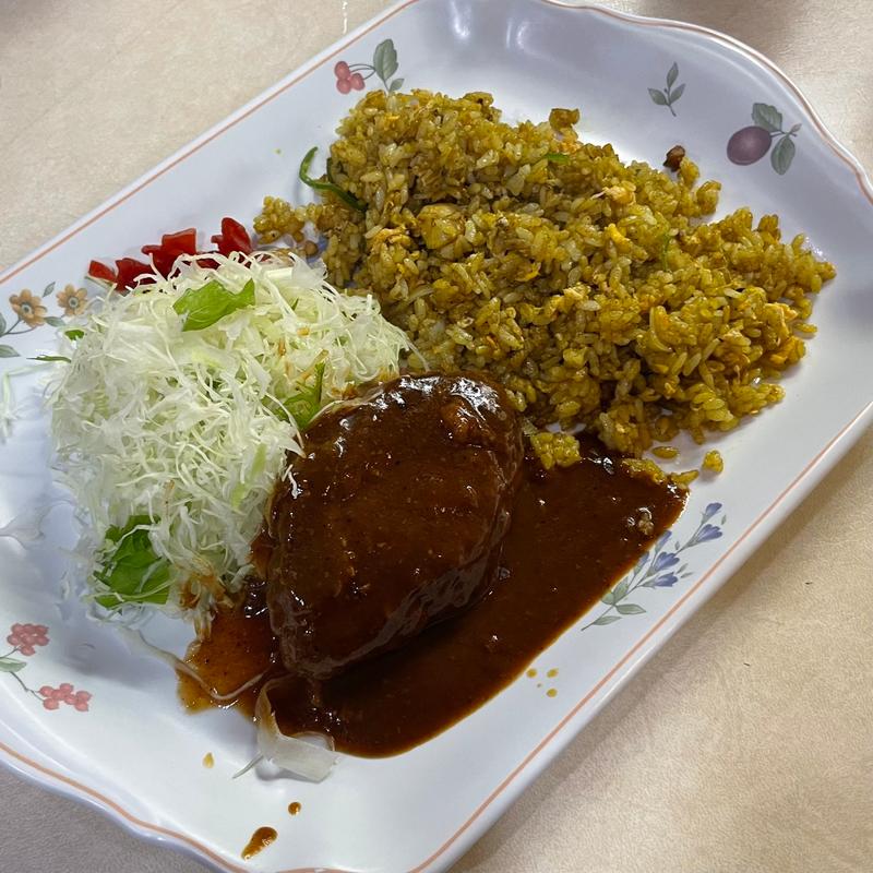 ドライカレーセット ( ハンバーグ )(れすとらん はと屋)