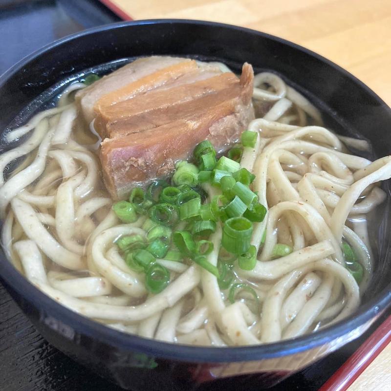 ちゃんぽん ミニそば(沖縄そば 真)