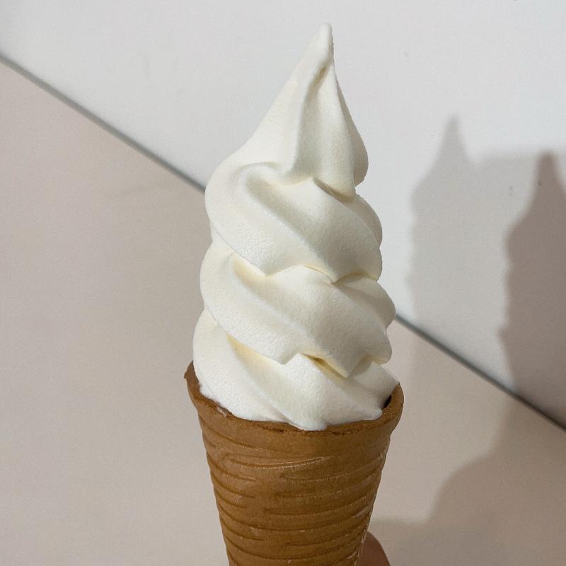 クリームグラッセ〜ジャーシーミルク〜(ルタオ　梅田駅2階改札内催事店)