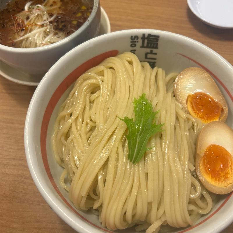 味玉入り塩つけ麺(塩と醤 木津川店｜ラーメン)