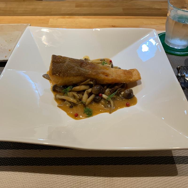 魚料理(小さなビストロ マルカッサン)