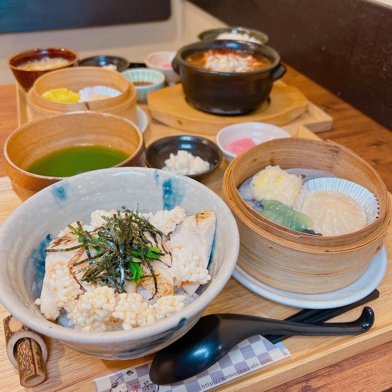 宇治抹茶だし茶漬け(和夢茶Cafe)