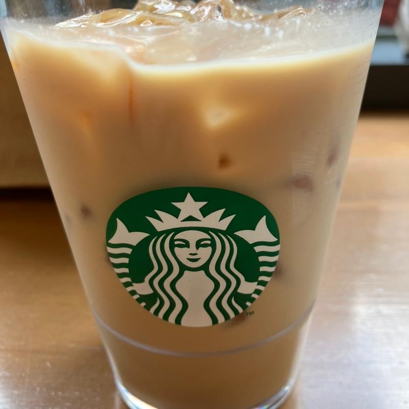 アイススターバックスラテ（ブラウンシュガー）(スターバックス コーヒー 札幌グランドホテル店)