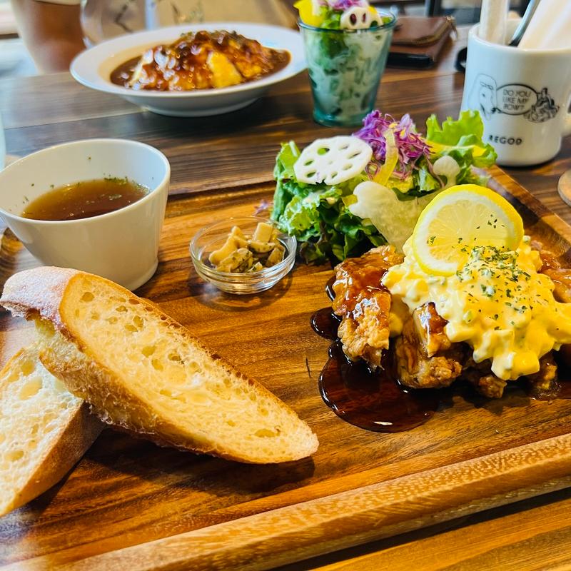 ♪たっぷりタルタルチキン南蛮(スープ、サラダ付)(CAFE REGOD)