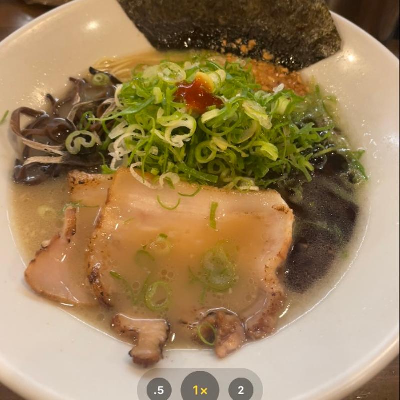 金のラーメン(麺の小やま)