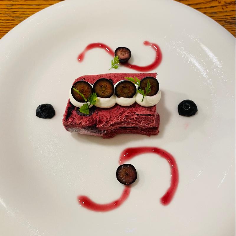 ブルーベリーのカタラーナ(DADA （ダダ）)