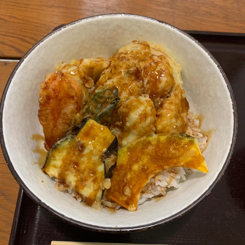 臼杵フグ天丼(臼杵みなと市場 )