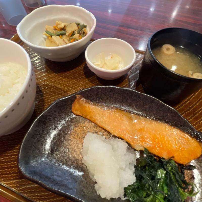 焼鮭朝定食(ガスト 栄中野店 )