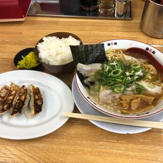餃子定食(珍遊 一乗寺本店  （ちんゆう）)