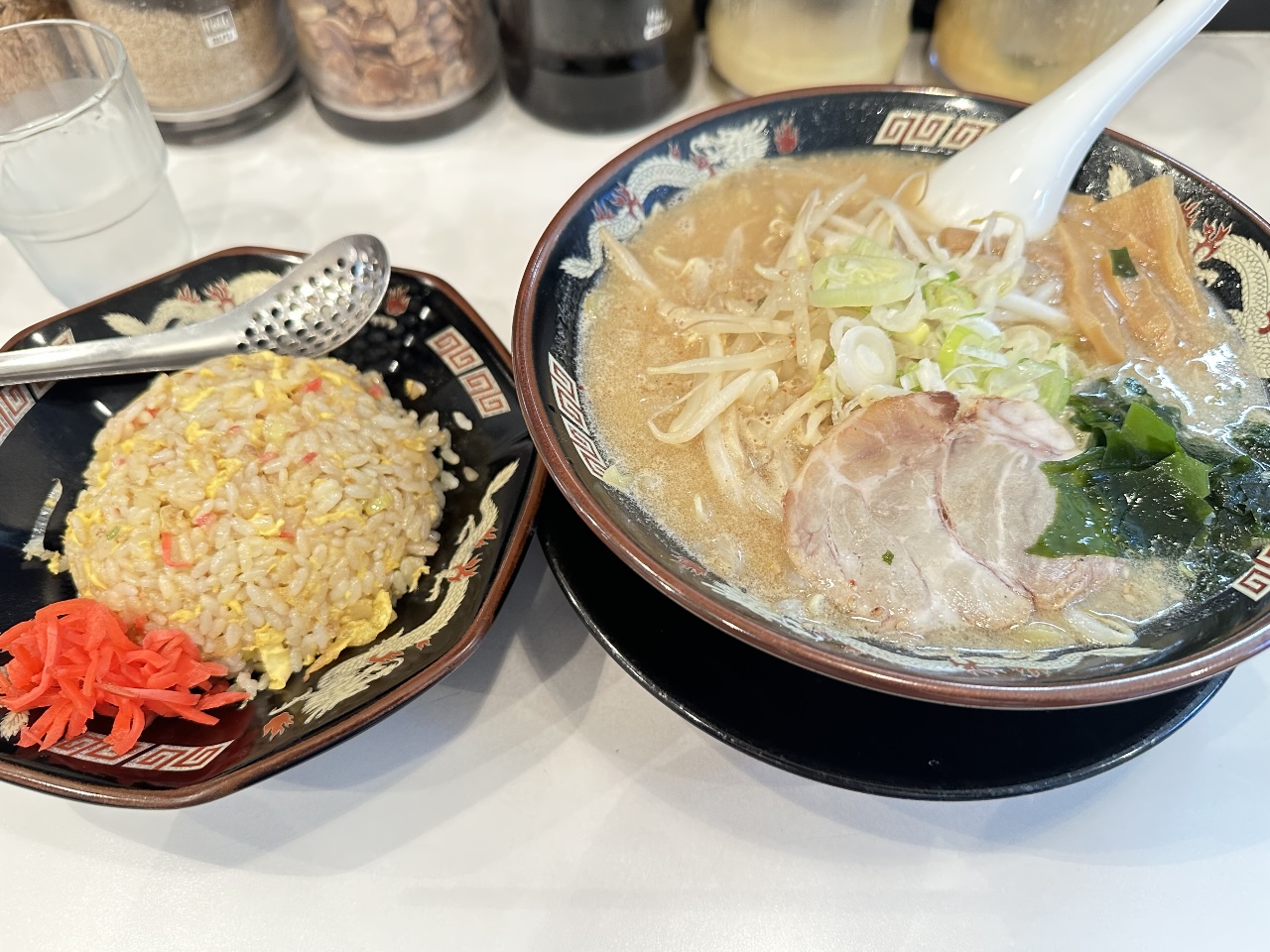 40c89ce1358d6430885bc992eea7a8