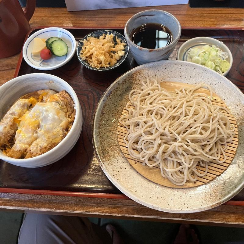 ミニかつ丼ともり蕎麦(そば処 松屋)