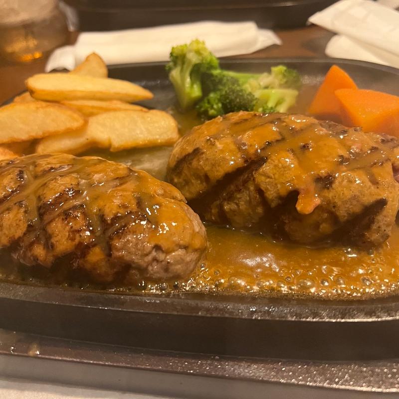 炭焼ハンバーグ 300g(肉バルアルカサール)