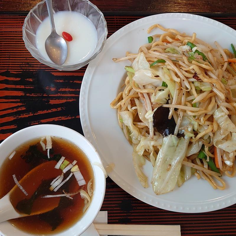 五目焼きそば(楼蘭)