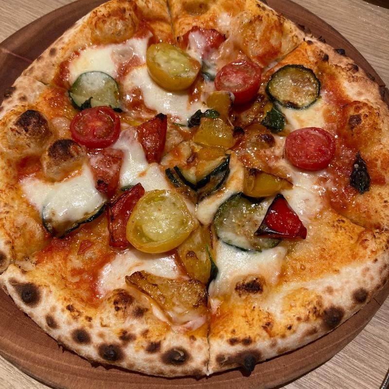 野菜とチーズのトマトソースピザ(STARRACE KOMORO（スタラス小諸）)