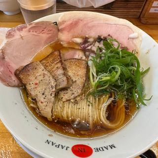 三味豚の極チャーシュー麺　麺大盛り(ラーメン チョンマゲ 大阪天六店)