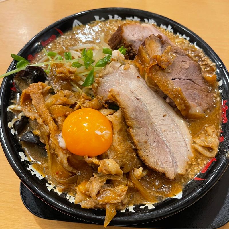 チャーシュー味噌ラーメン(二代目らーめん源之丞)